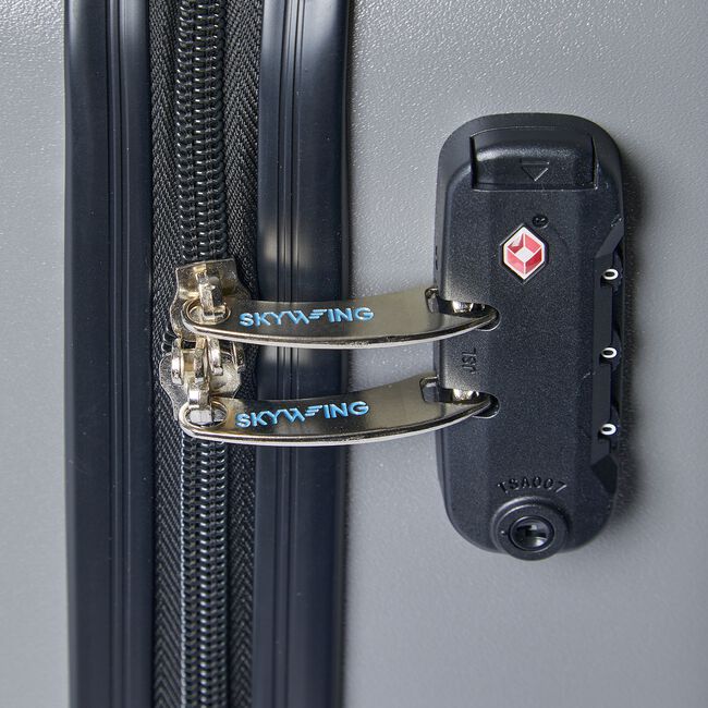 Cabin Size Lightweight Hardshell Luggage - SIlver