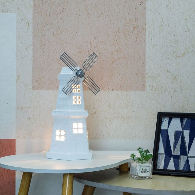 Windmill Table Lamp