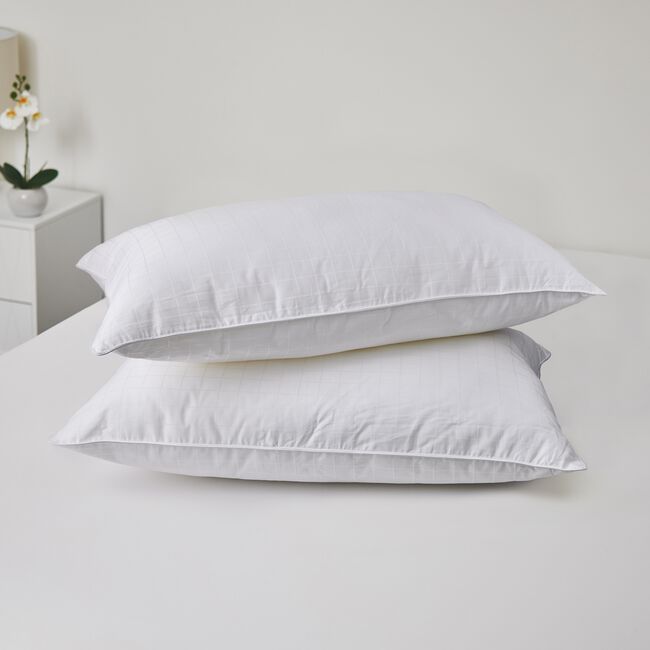 Cluster Ball Fibre Pillow Pair