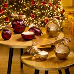 Ambianti Christmas Bauble Gold 65g Candle