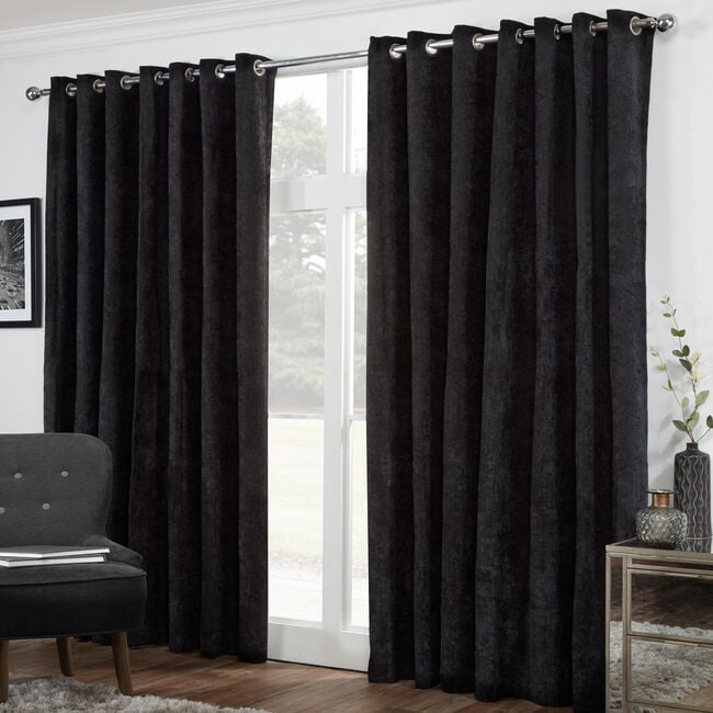 BLACKOUT & THERMAL HERRINGBONE BLACK 66x72 Curtain
