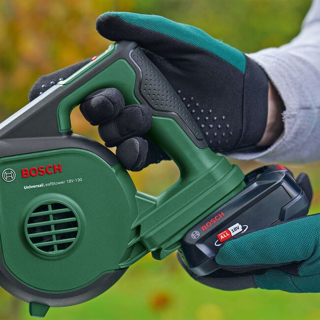 Bosch Universal Leaf Blower 18V-130 Cordless