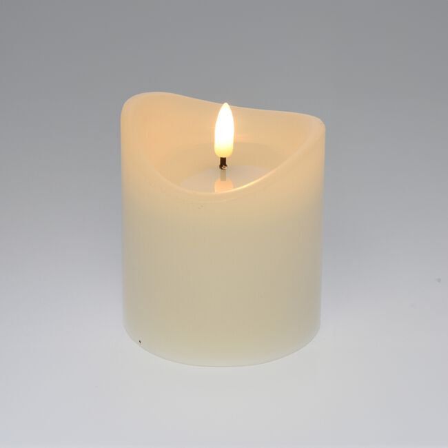 LED Pillar Candle White - 9x10cm