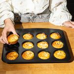 Pyrex® Glide 12 Cup Muffin Tray 36cm