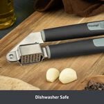 Prestige Garlic Press