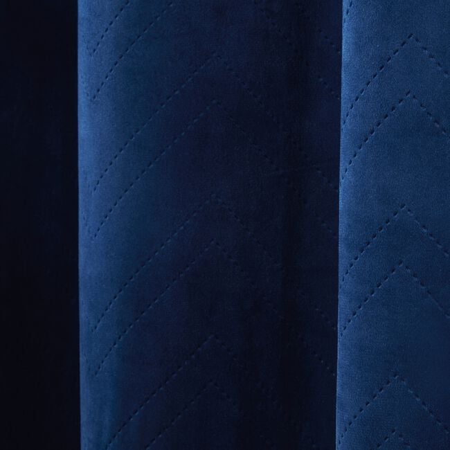 TRIANGLE STITCH NAVY 66X54 Curtain