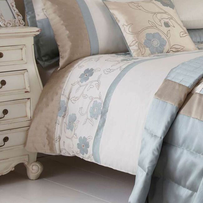SUPER KING  DUVET COVER Alicia Duck Egg