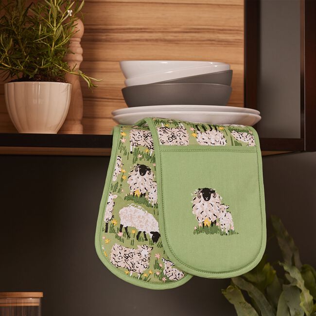 Woolly Sheep Double Oven Glove