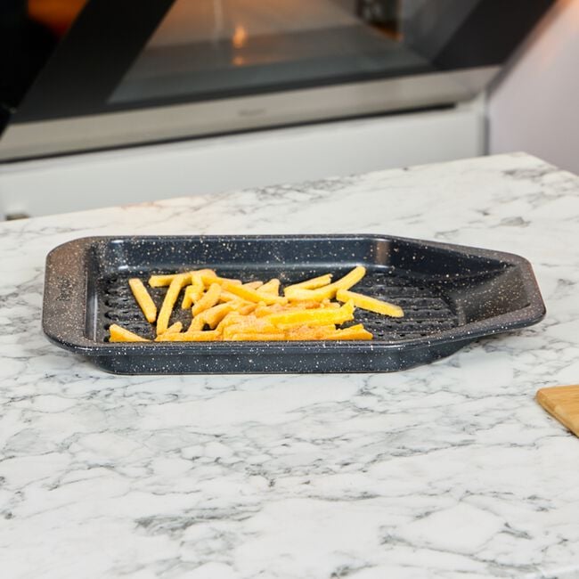 Prestige Stone Quartz Chip Crisper 37.5cm