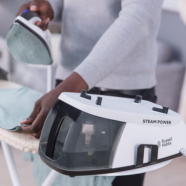 Russell Hobbs Steam Power Generator Iron