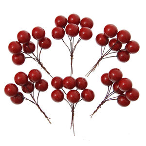 Christmas Berries Decoration