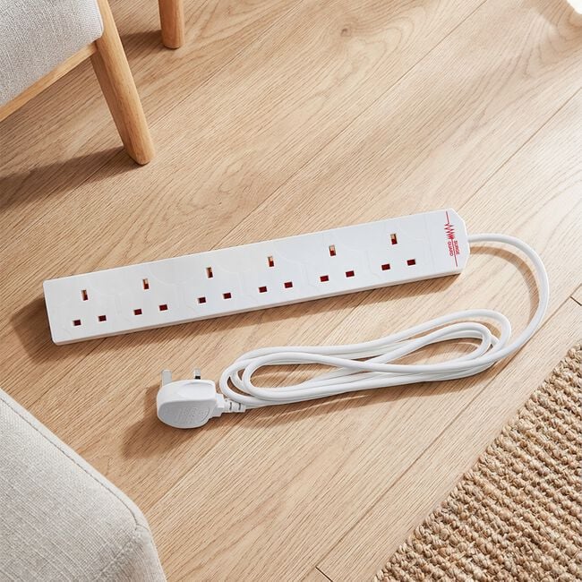 6 Way Extension Lead 2m Blister Pack