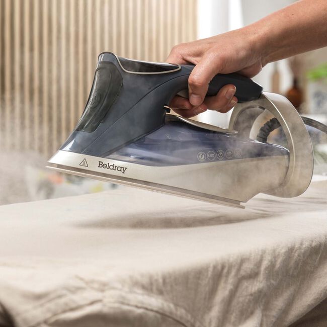 Beldray 3200W Digital Steam Iron