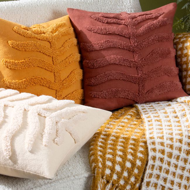 FURN DAKOTA RED CLAY 45x45 Cushion