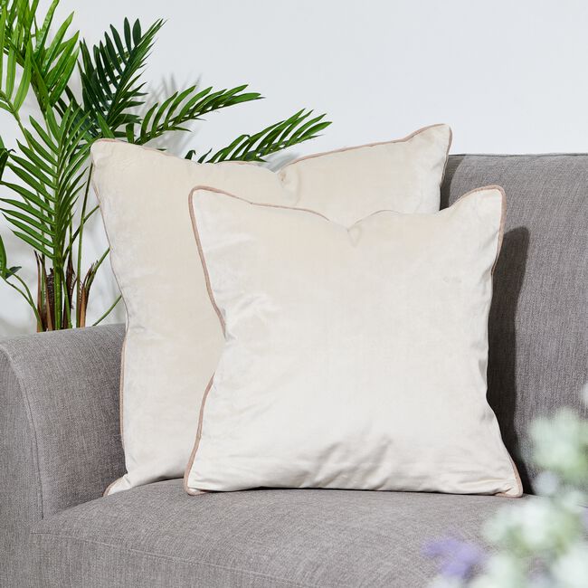 Naomi Cushion 58x58cm - Ivory