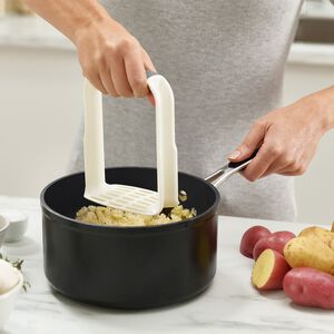 Joseph Joseph Duo Potato Masher