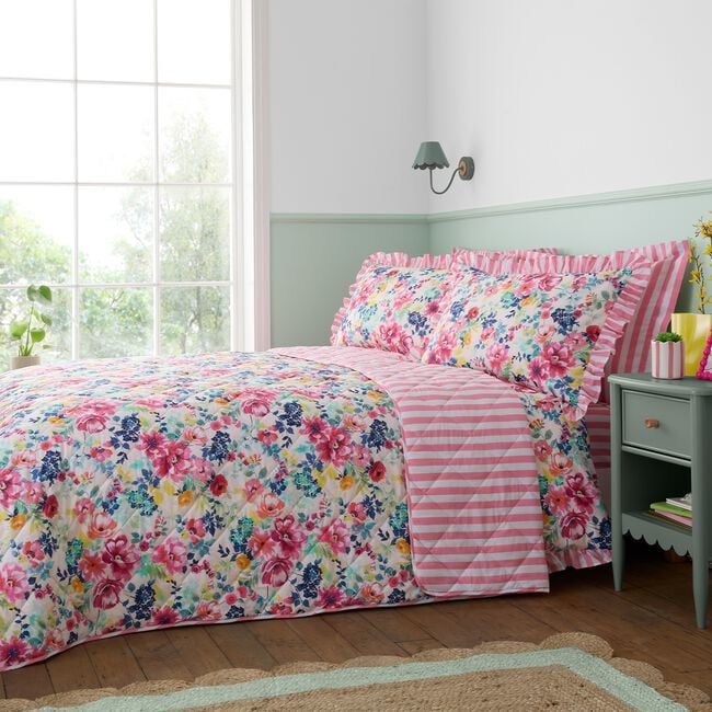 Ottilie Bedspread 200cm x 220cm - Pink