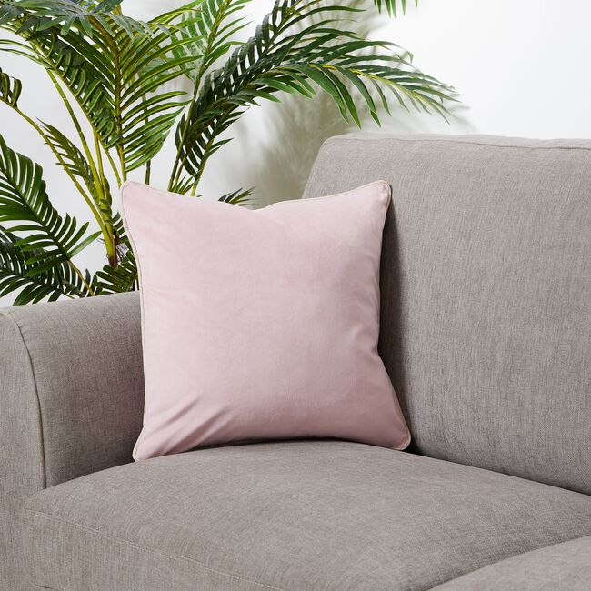 Naomi Cushion 45x45cm - Blush