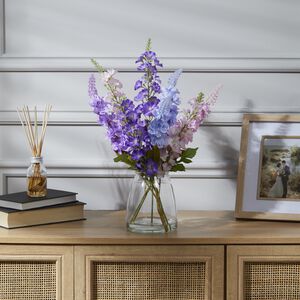 42cm Flower Arrangement In Glass Vase