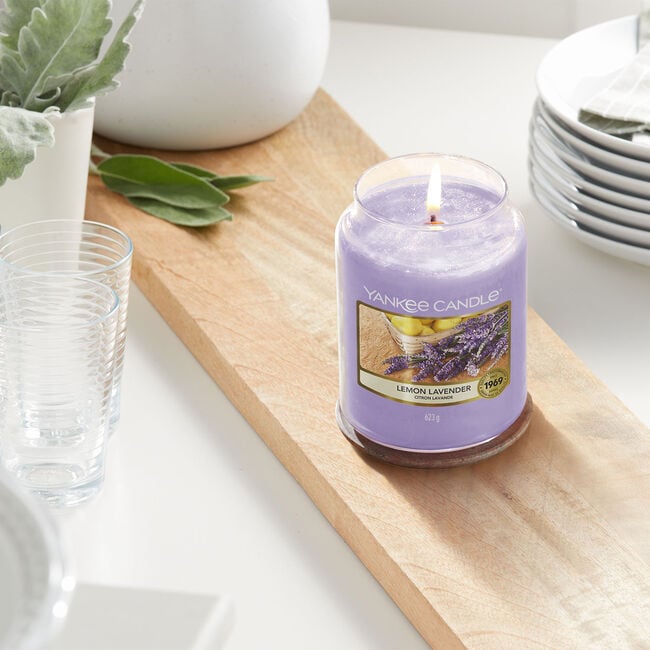 Yankee Candle® Lemon Lavender Large Jar 22oz