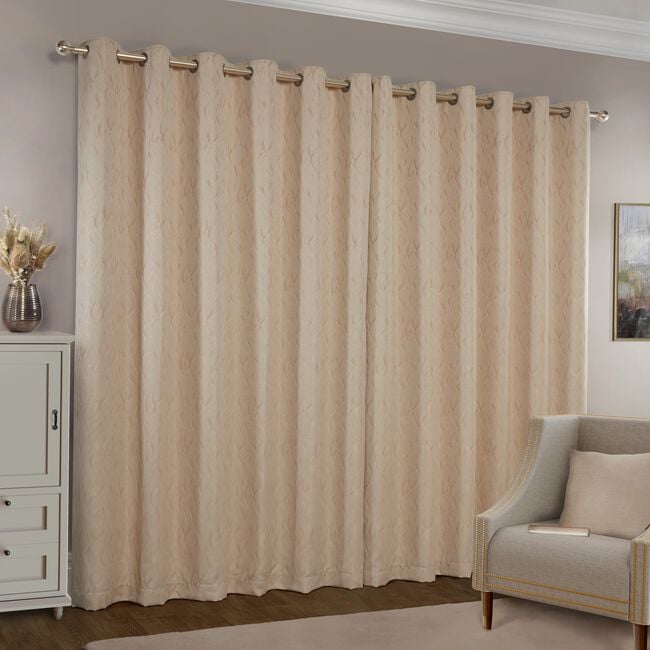 BLACKOUT & THERMAL LUXE GOLD 66x54 Curtain