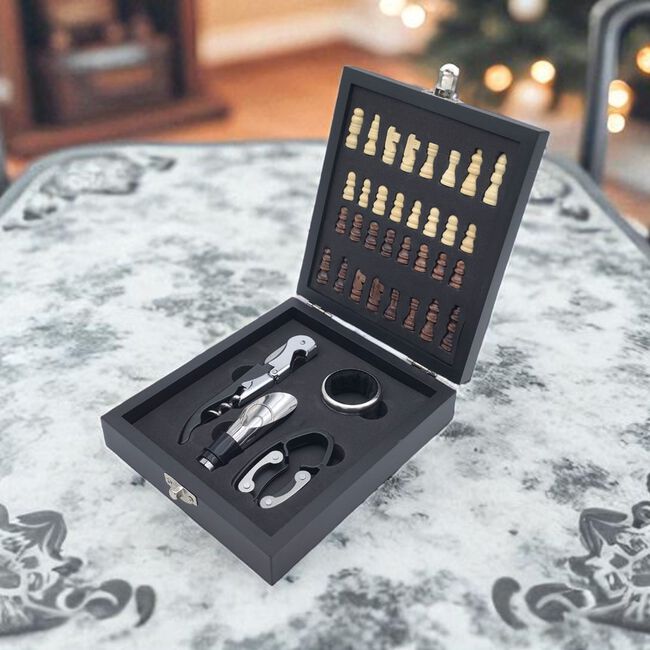 Cashel Living Chess Wine Accessory Set