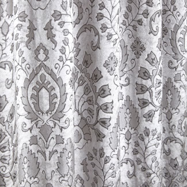 TRINITY SILVER 66x54 curtain 