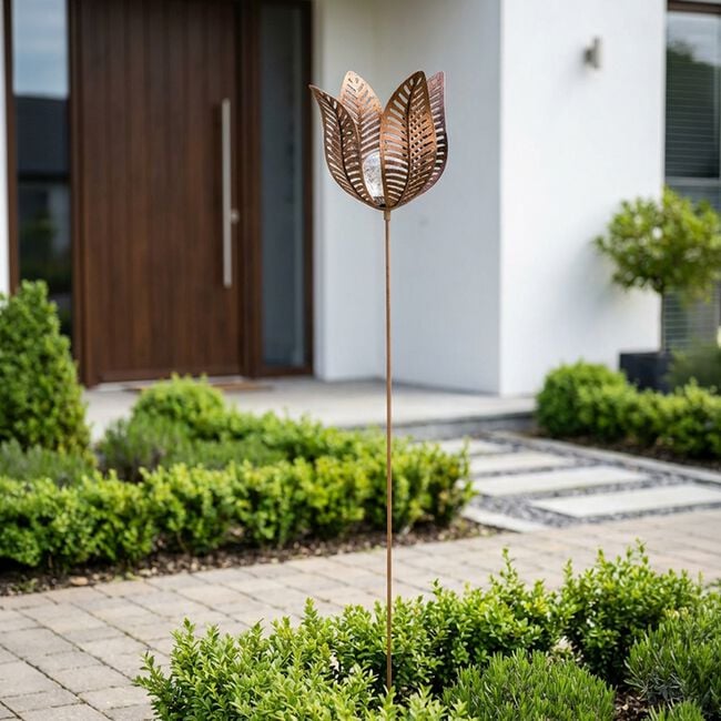 Patina Metal Tulip Garden Stake