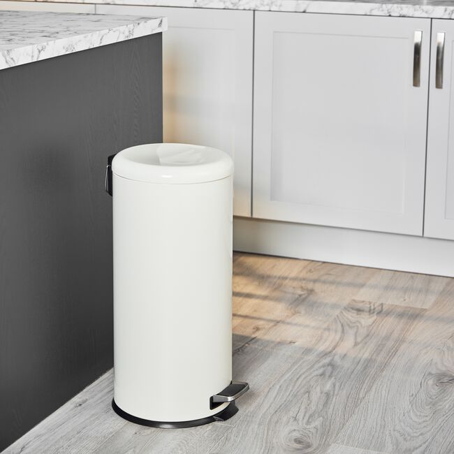 30L Forma Cream Kitchen Pedal Bin