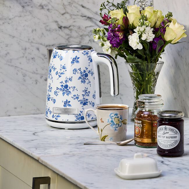 Laura Ashley China Rose 1.7L Jug Kettle