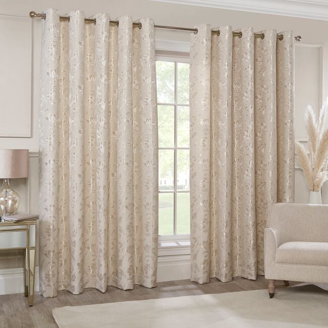 FLORAL JACQUARD SAND 66x 54 Curtain