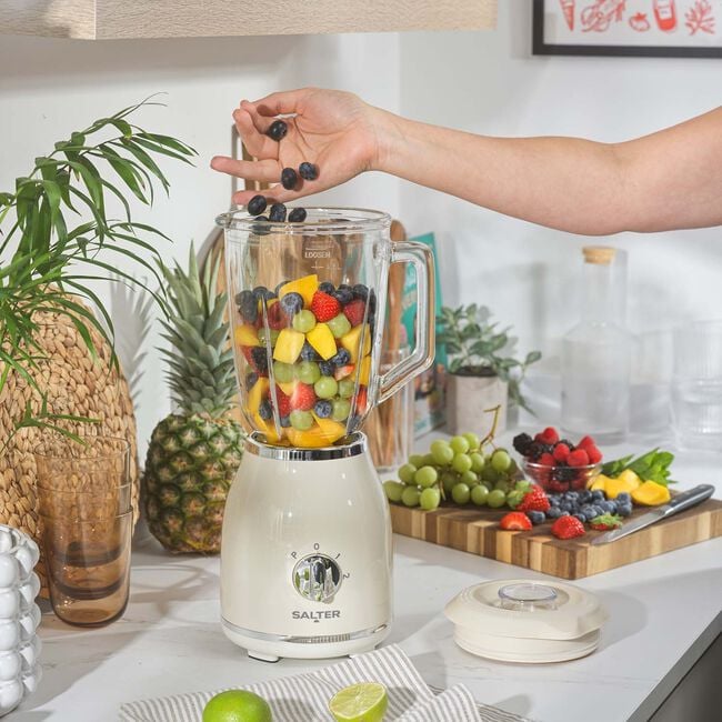 SALTER RETRO CREAM 1.5L Glass Jug Blender