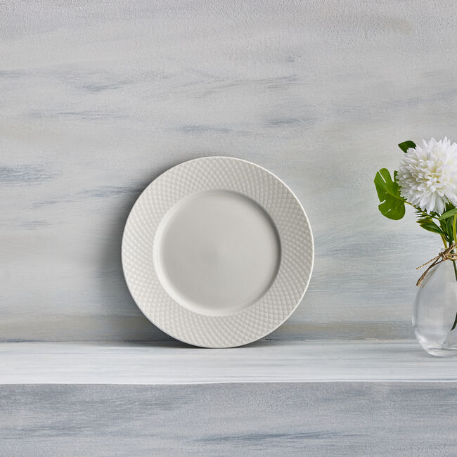 Abney & Croft Embossed Arbor 16 Piece Dinner Set