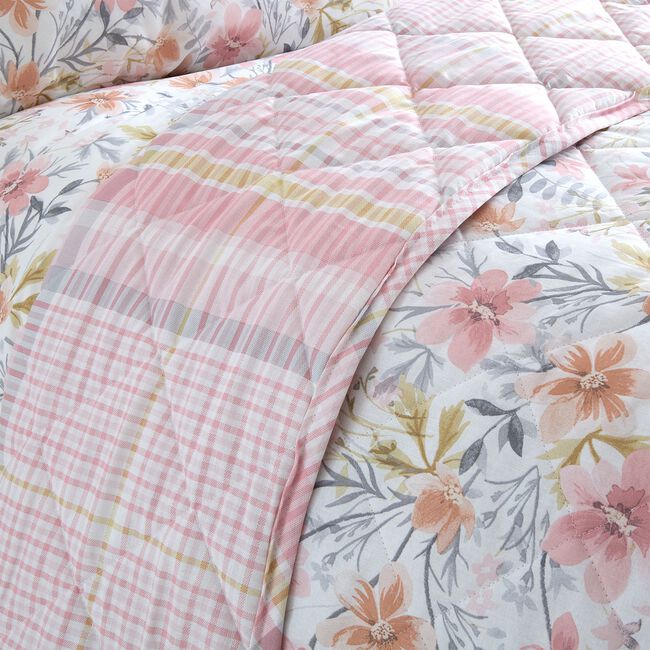 Casey Bedspread 200cm x 220cm - Pink