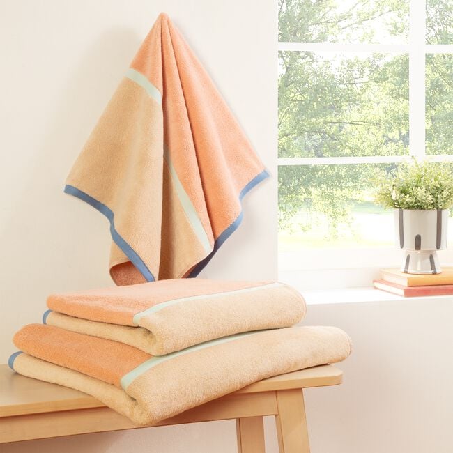 COLOUR BLOCK  CLAY Bath Sheet