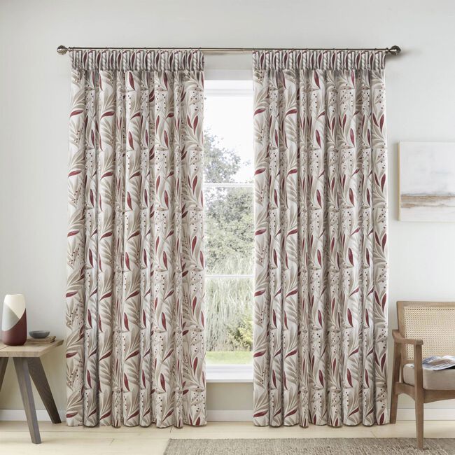PENCIL PLEAT BERRY LEAF RED 90X90 Curtain