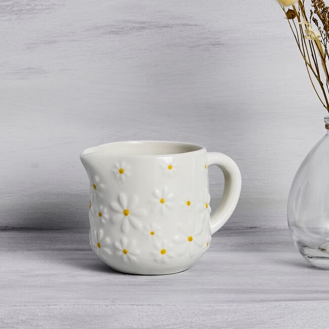 Price & Kensington Daisy Milk Jug