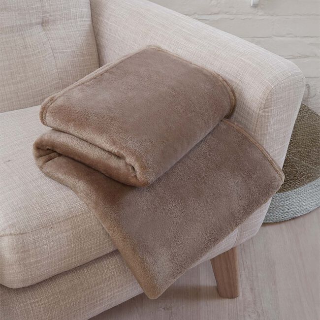 NICOLE DAY FLEECE Mink 150x180cm Throw            