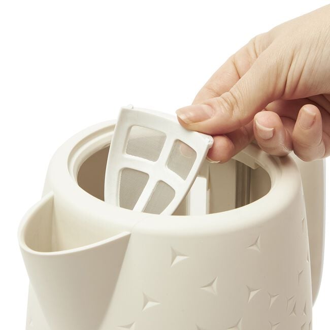 Haden Starbeck 1.7L Ivory Kettle