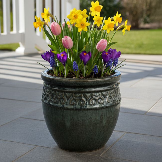 GENEVA Medium Ceramic Plant Pot