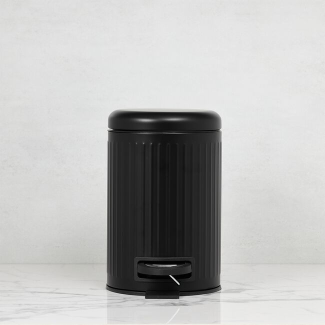 PIFCO RIBBED 3L BLACK Bathroom Bin