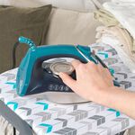 Beldray 2200W Steam Iron