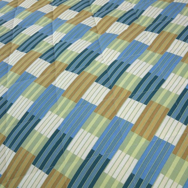 Leo Bedspread 200cm x 220cm