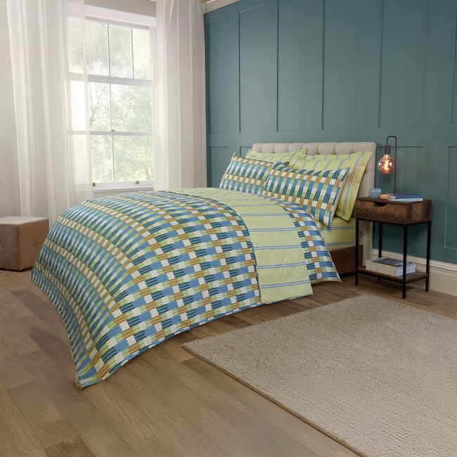 Leo Bedspread 200cm x 220cm