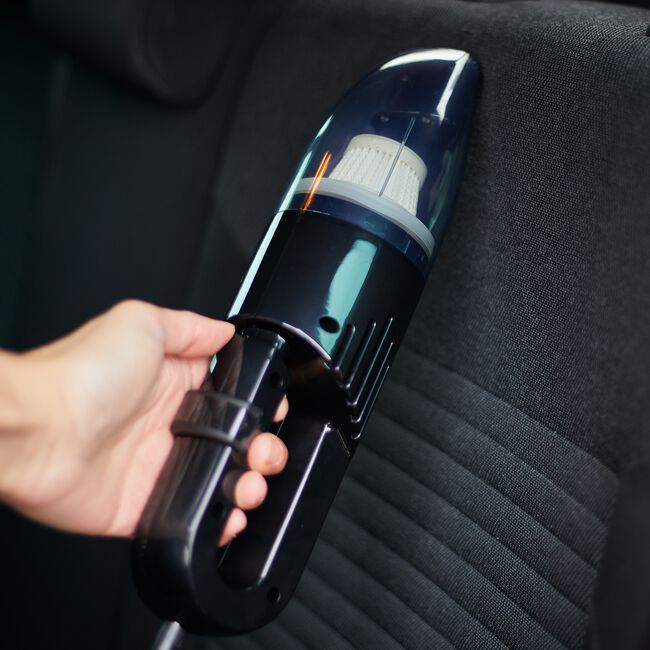 Compact Cordless Car Vacuum Cleaner