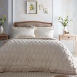 Appletree Heritage Elsyia Bedspread 200cm x 230cm