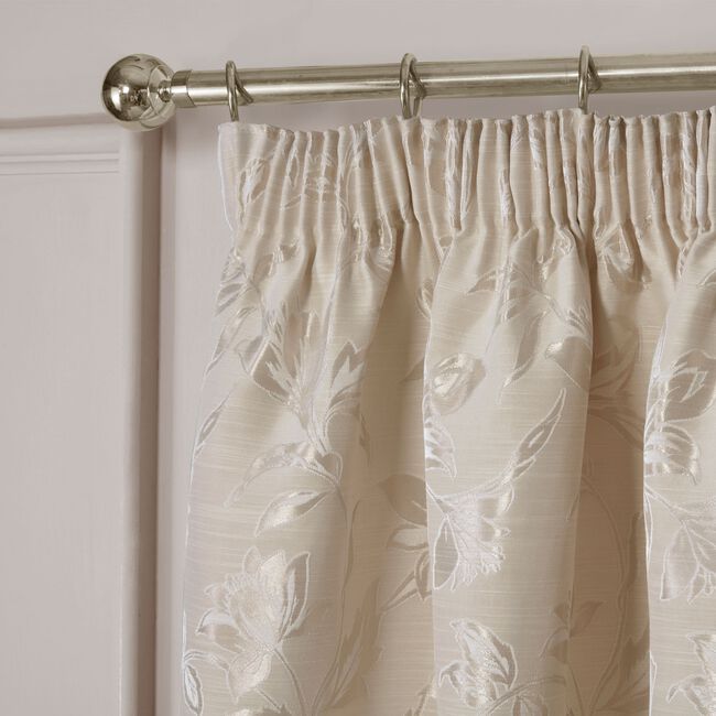 PENCIL PLEAT FLORAL JACQUARD SAND 66x 54 Curtain