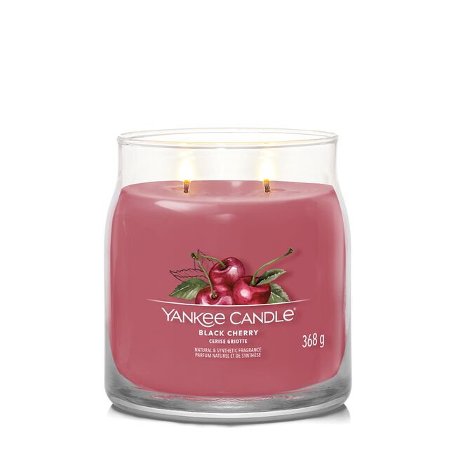 Yankee Candle® Medium Jar - Black Cherry
