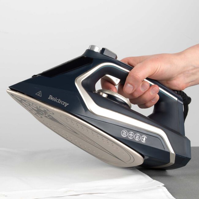 Beldray 2600W Ultra Sleek Steam Iron