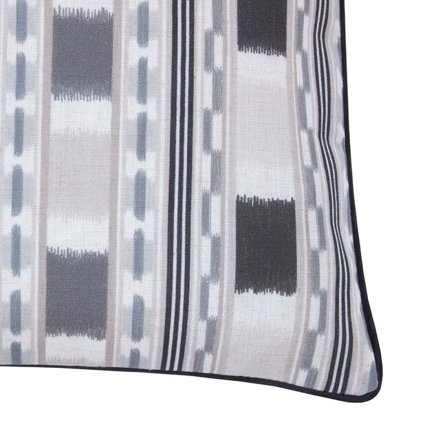 IKAT CHOCOLATE 45x45 Cushion